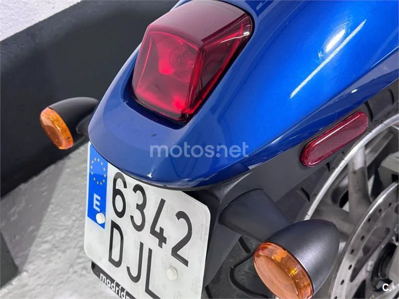Harley-Davidson V-Rod – Vista 34