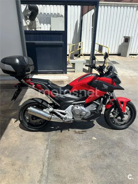 Honda NC 700 X – Vista 7