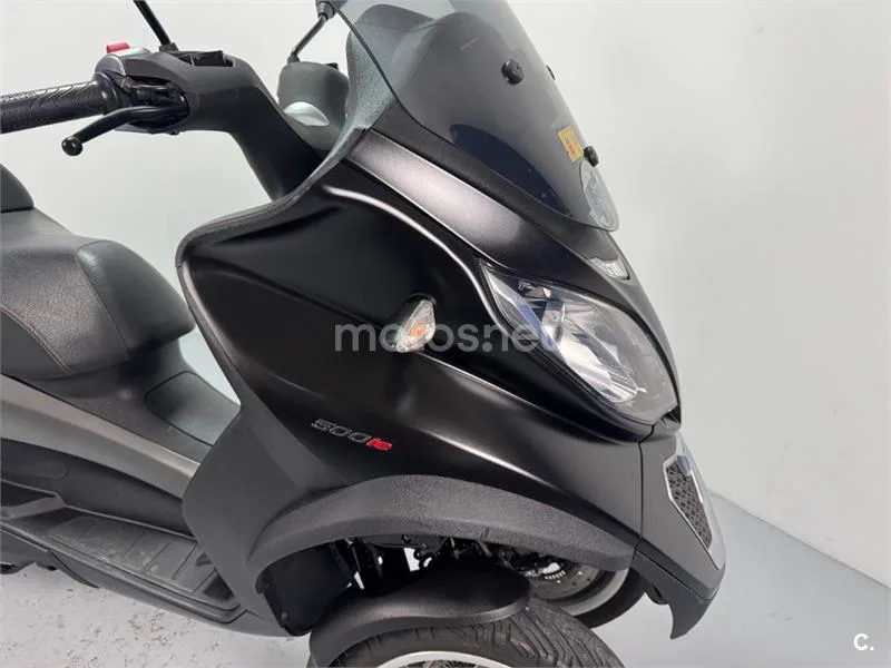 Piaggio MP3 – Vista 12