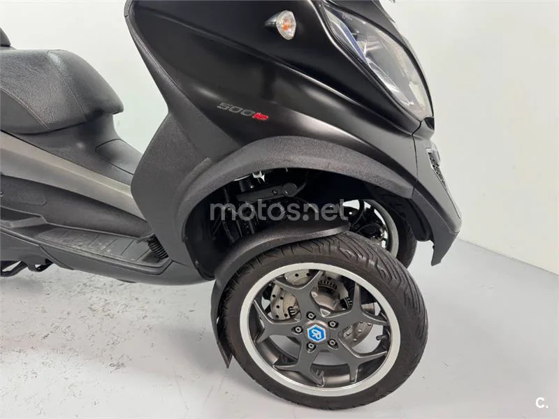 Piaggio MP3 – Vista 13