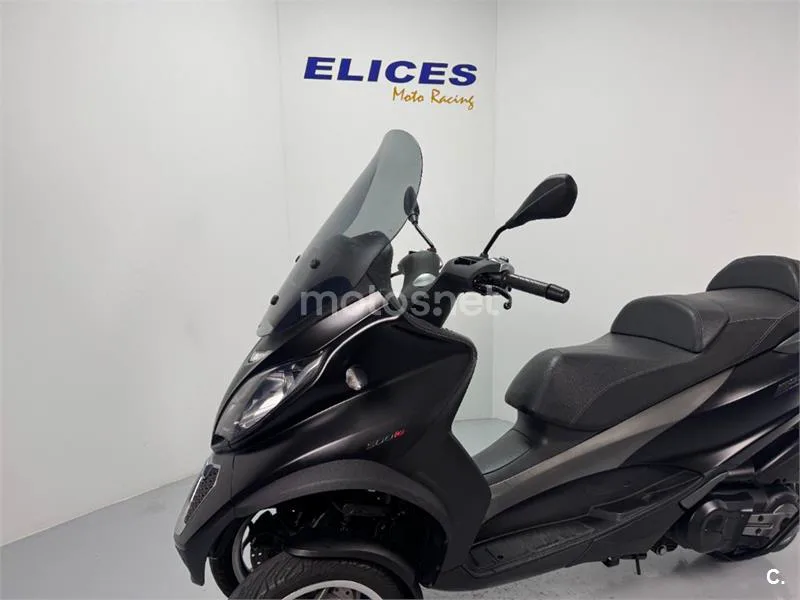 Piaggio MP3 – Vista 4
