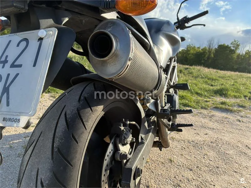 Ducati Monster 695 – Vista 5