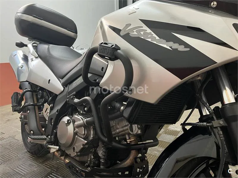 Suzuki V-Strom 650 – Vista 11
