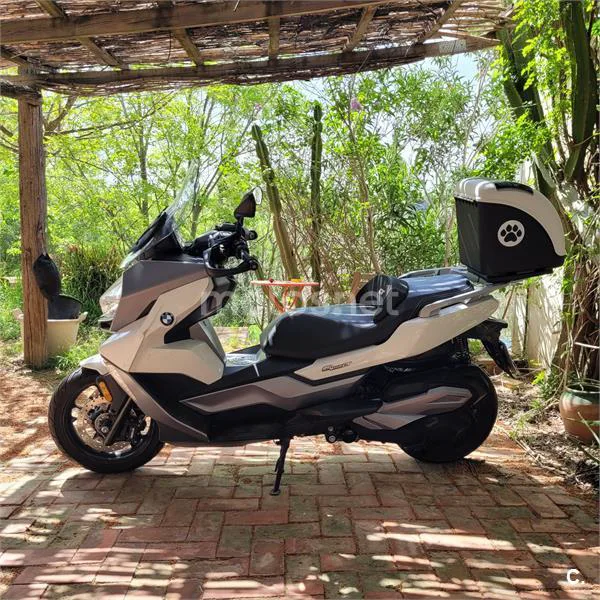BMW C 400 GT – Vista 12