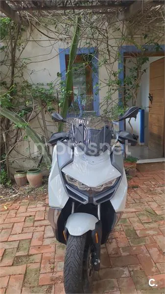 BMW C 400 GT – Vista 8