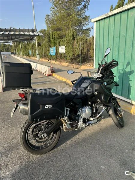 BMW F 850 – Vista 2