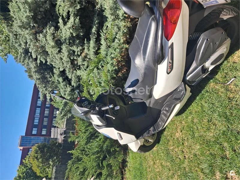 Piaggio X7 Evo 125 – Vista 5