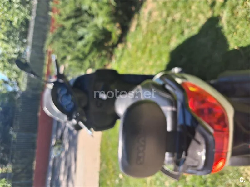 Piaggio X7 Evo 125 – Vista 8