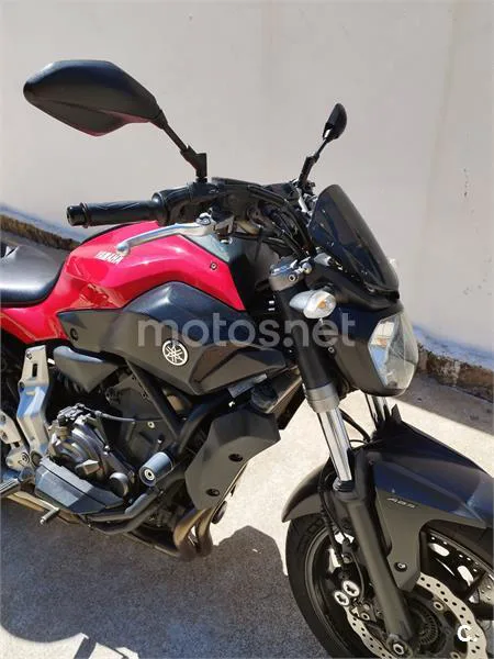 Yamaha MT-07 – Vista 4