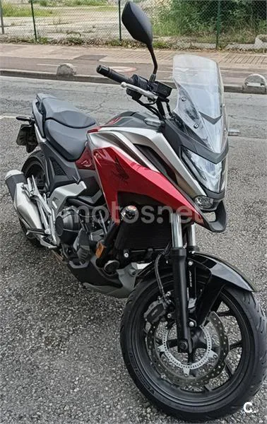 Honda NC 750 X – Vista 3