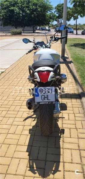 BMW R 1200 R – Vista 15