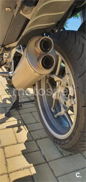 BMW R 1200 R – Vista 7