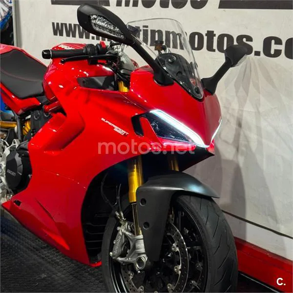 Ducati SuperSport – Vista 13