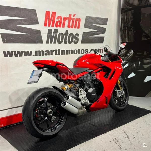 Ducati SuperSport – Vista 3