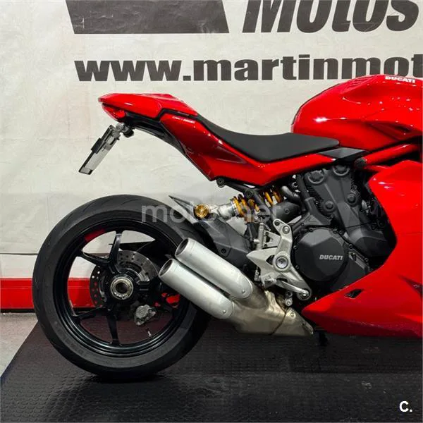 Ducati SuperSport – Vista 7