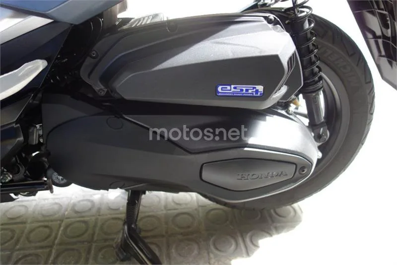 Honda Forza 350 – Vista 13