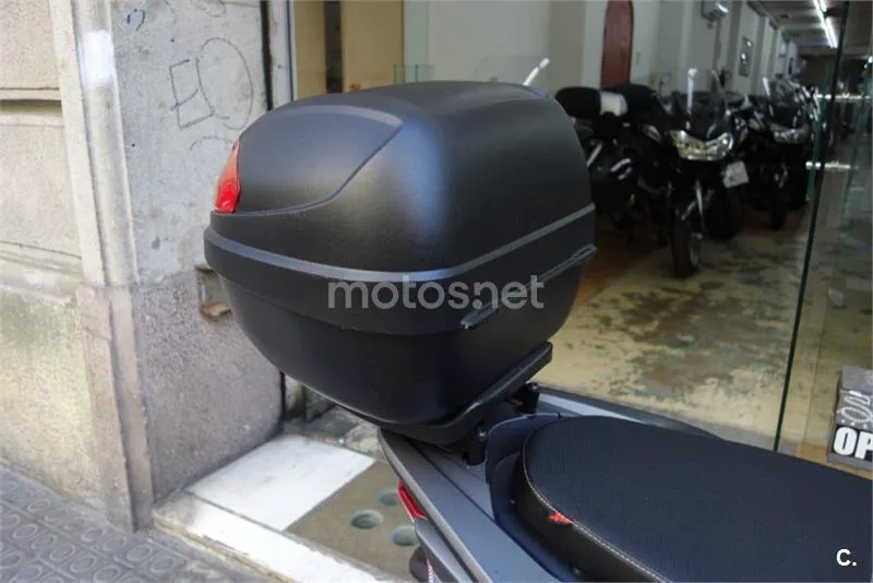Honda PCX 125 – Vista 10