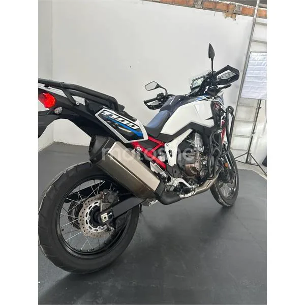 Honda CRF 1100L Africa Twin – Vista 5