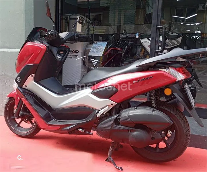 Yamaha NMAX – Vista 5