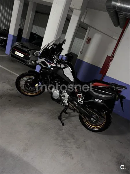 BMW F 850 – Vista 6