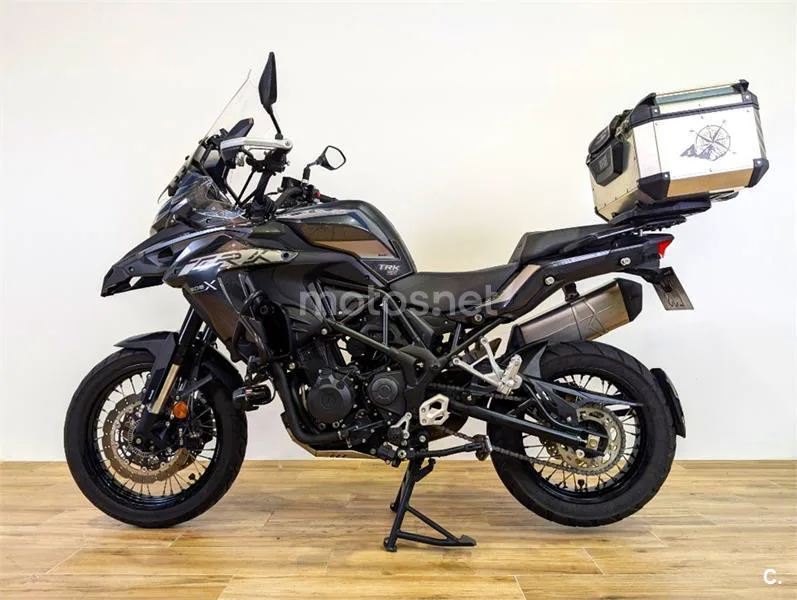 Benelli TRK 502 – Vista 5