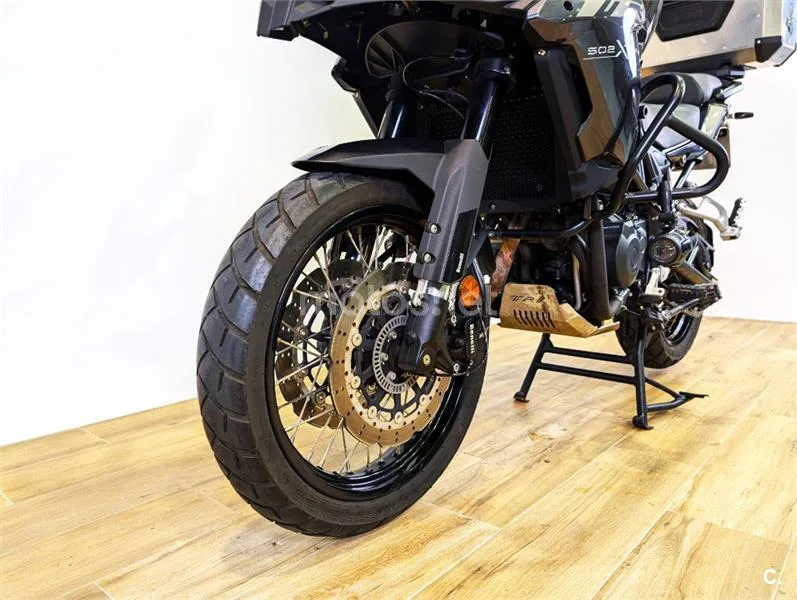 Benelli TRK 502 – Vista 6
