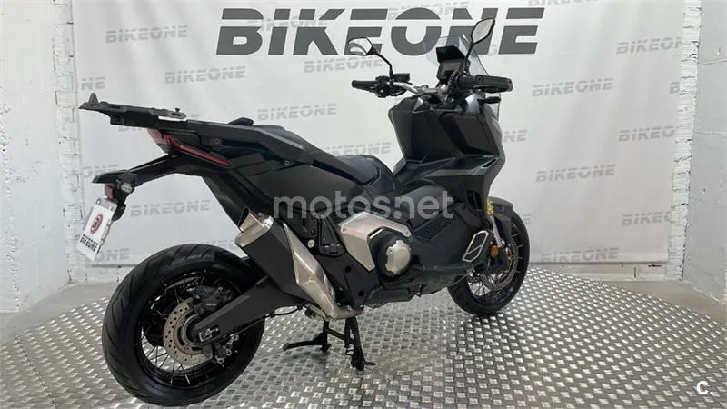Honda X-ADV – Vista 10