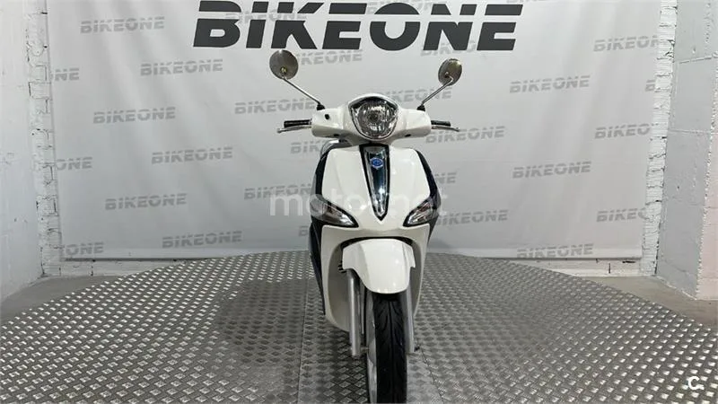 Piaggio Liberty 125 – Vista 5