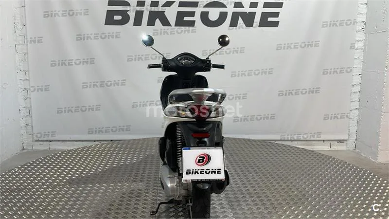 Piaggio Liberty 125 – Vista 6