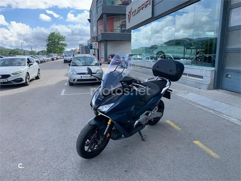 Honda Forza 750 – Vista 7