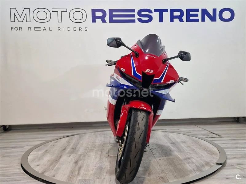 Honda CBR 600 RR – Vista 4