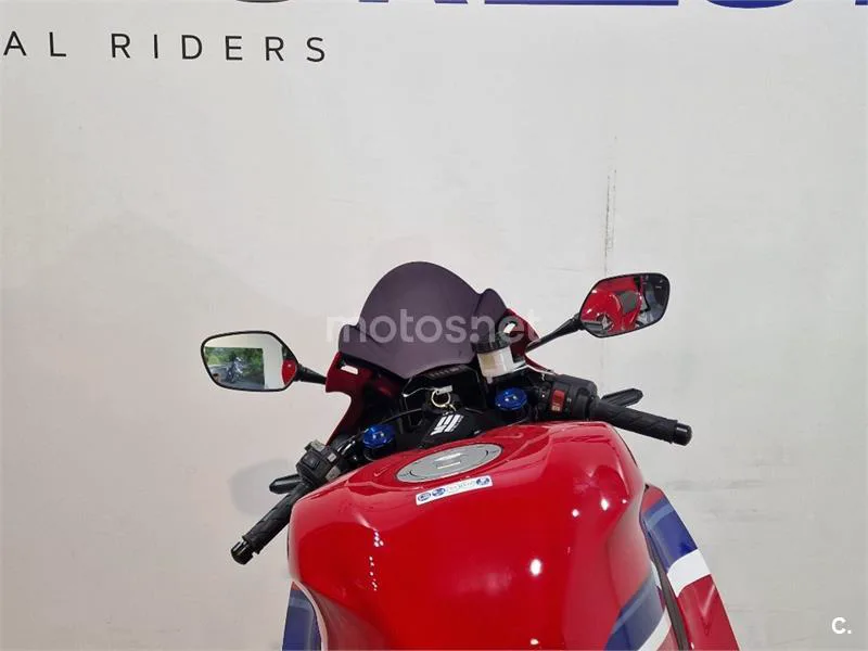 Honda CBR 600 RR – Vista 10