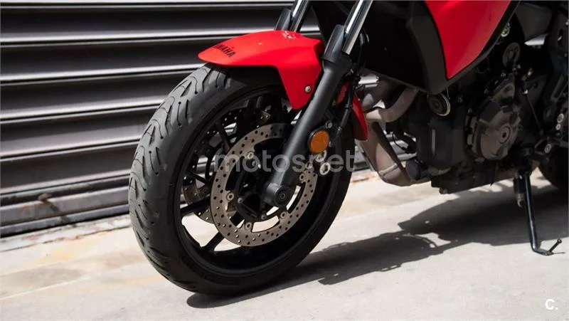 Yamaha Tracer 7 – Vista 13