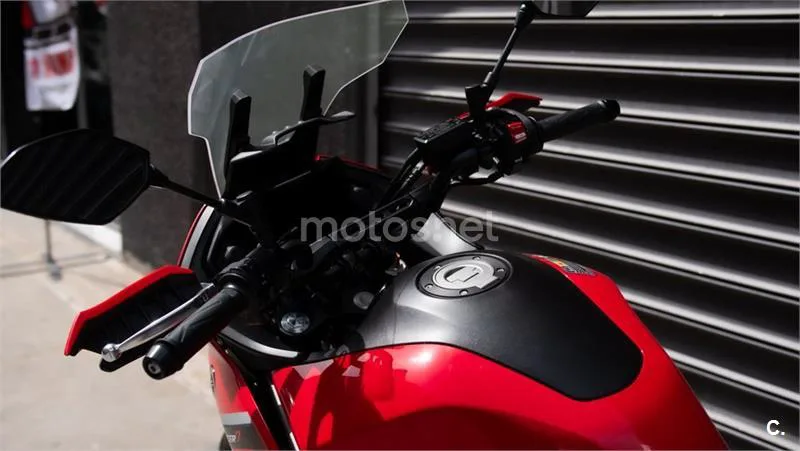 Yamaha Tracer 7 – Vista 16