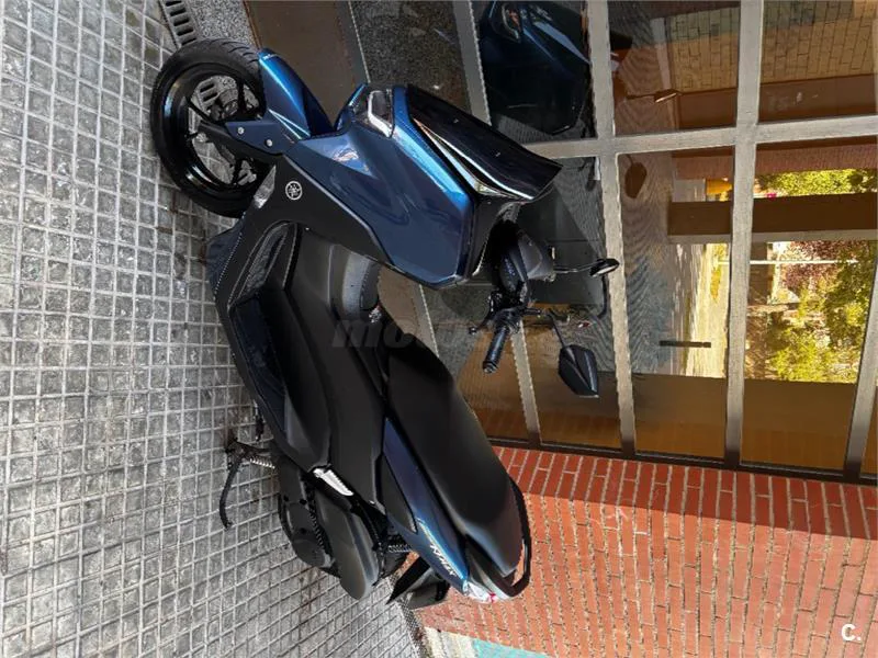 Yamaha NMAX – Vista 4