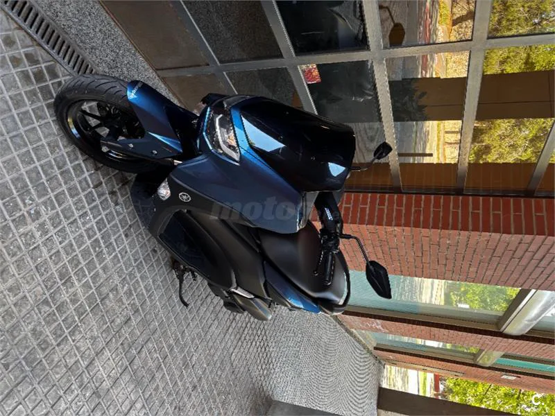 Yamaha NMAX – Vista 5
