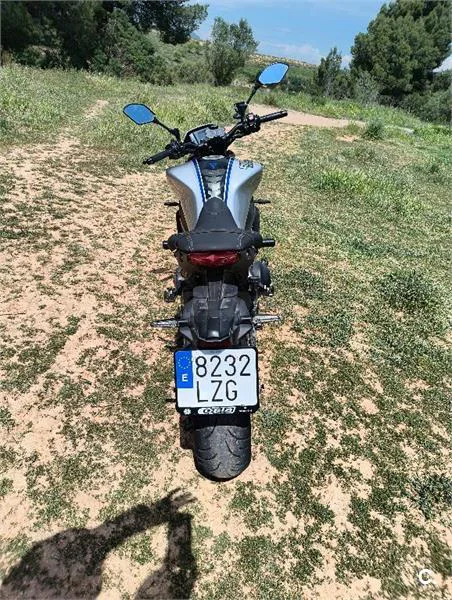 Yamaha MT-09 – Vista 2