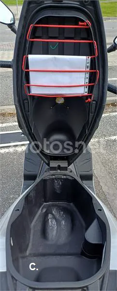 Aprilia SR GT 125 – Vista 4