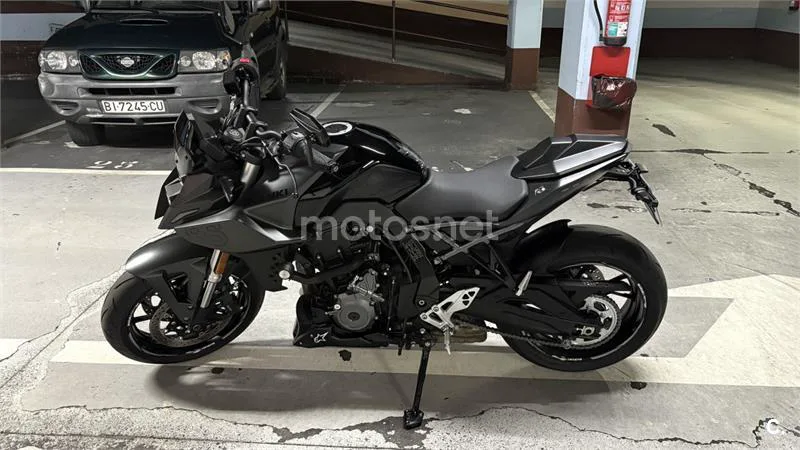 Suzuki GSX-8S – Vista 2