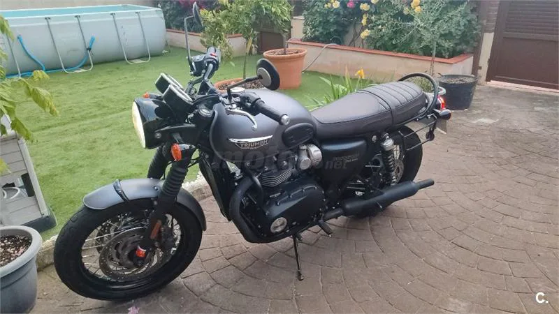 Triumph Bonneville T120 – Vista 13