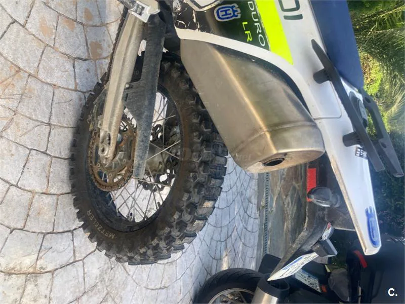 Husqvarna 701 Enduro – Vista 7