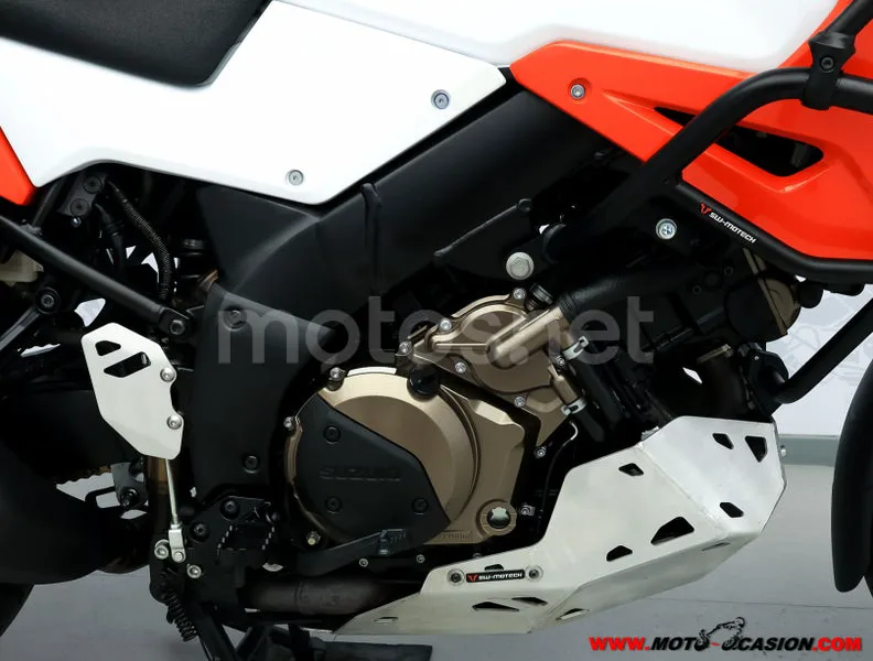 Suzuki V-Strom 1050 – Vista 5