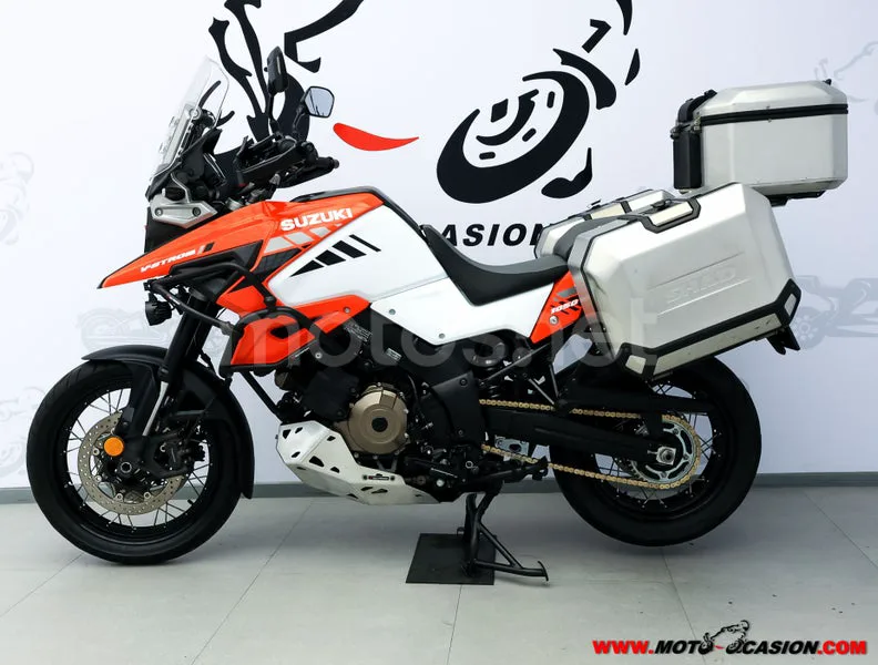 Suzuki V-Strom 1050 – Vista 7