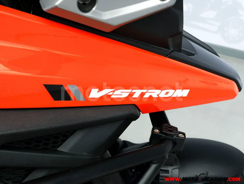 Suzuki V-Strom 1050 – Vista 9