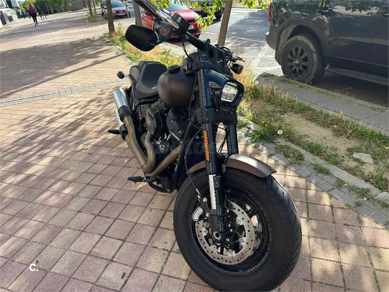 Harley-Davidson Fat Bob – Vista 3