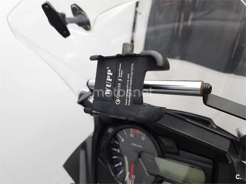 Suzuki V-Strom 650 – Vista 16