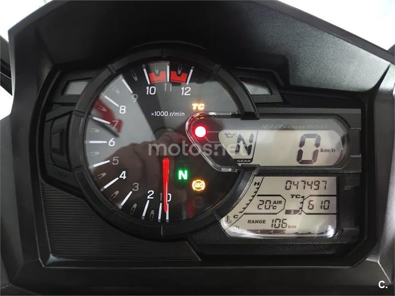Suzuki V-Strom 650 – Vista 8