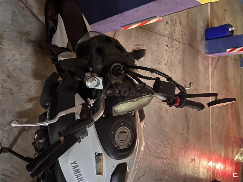 Yamaha MT-07 – Vista 7