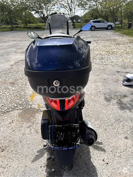 Piaggio Medley – Vista 3