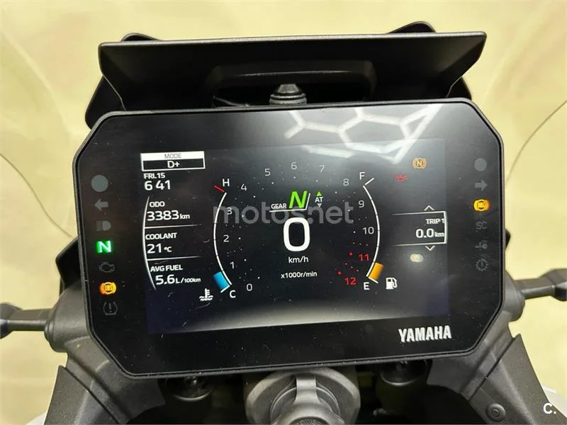 Yamaha Tracer 9 – Vista 7